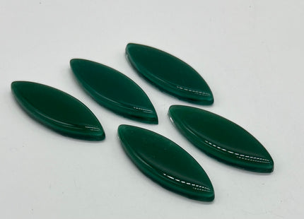 Long Emerald Leaves