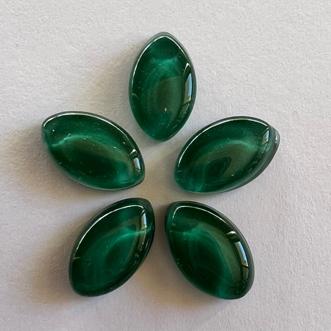 Teeny Emerald Leaves