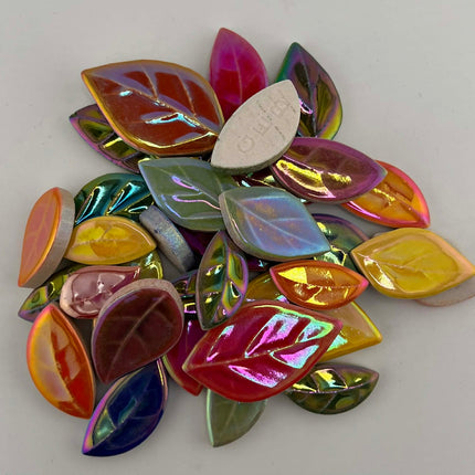 Rounded Iridescent Leaves